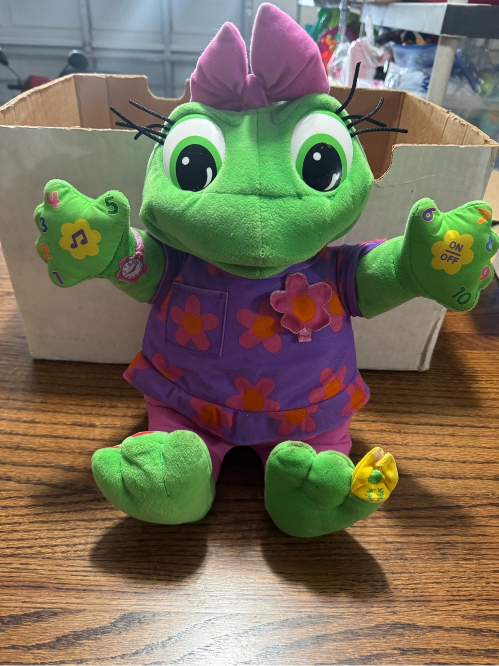 Leapfrog Plush Interactive Green Frog Toy with Purple Outfit - Kids Toy